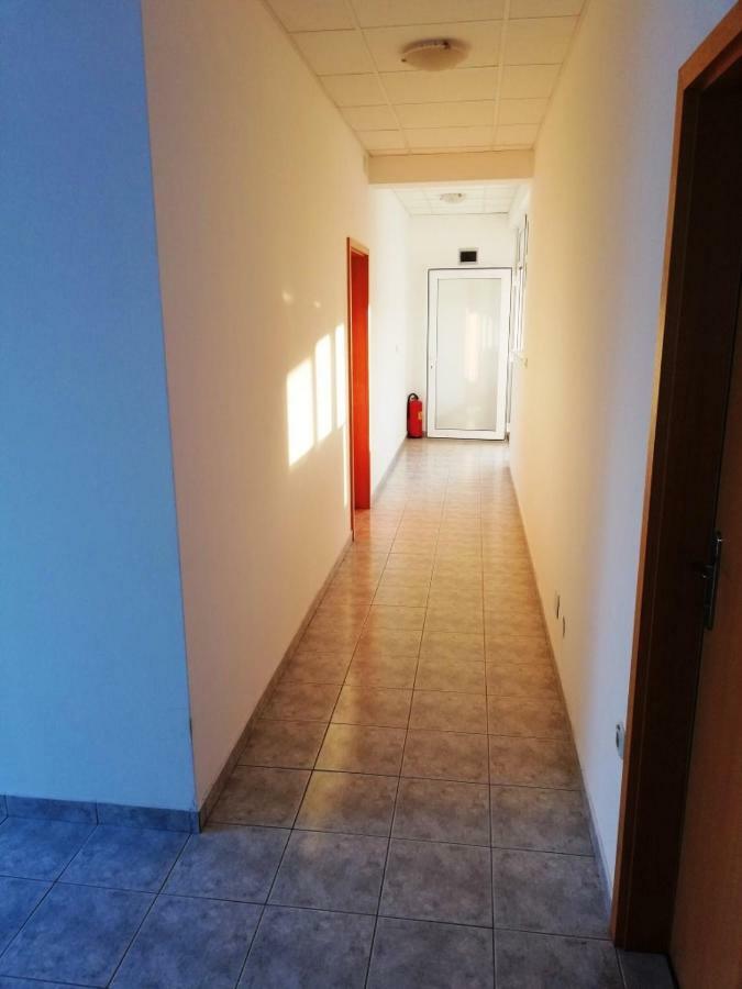 Sofia Room Split Luaran gambar